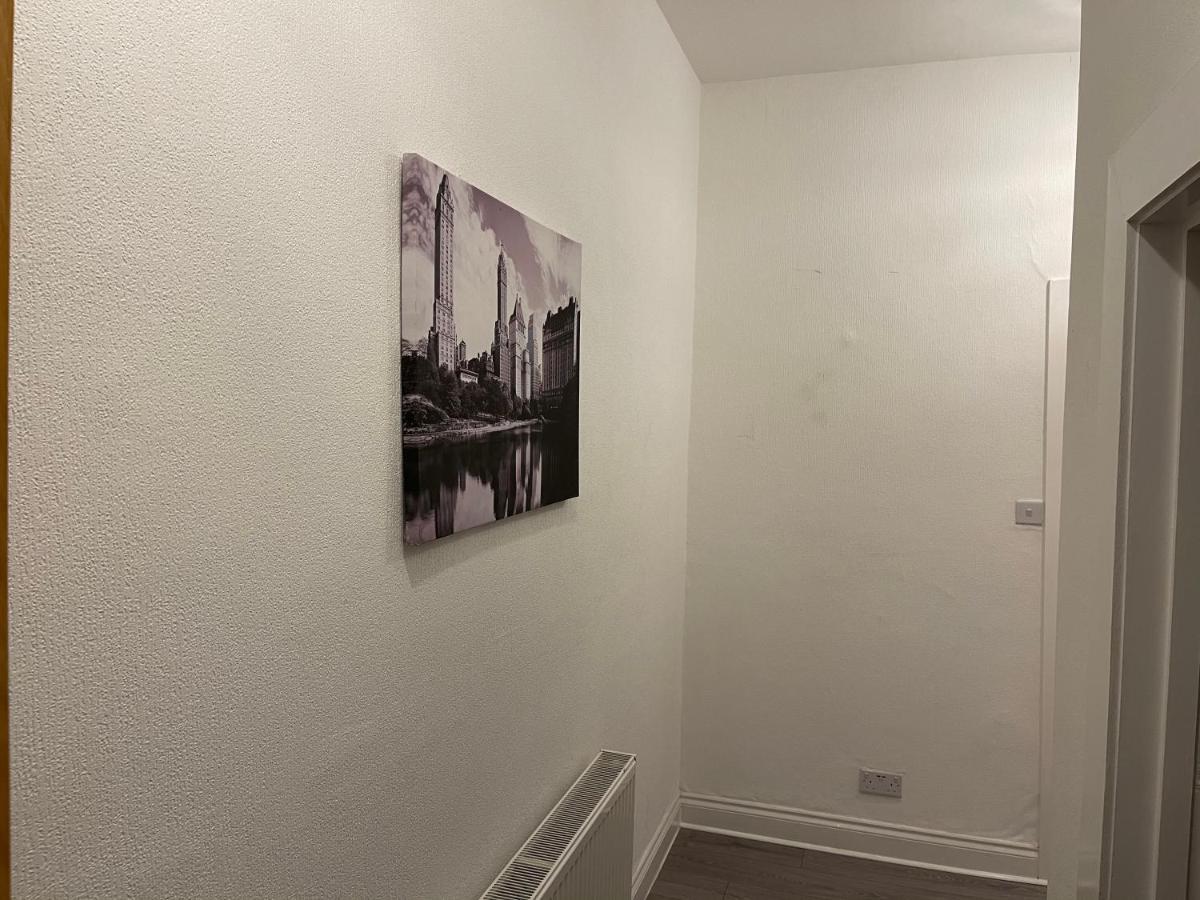 Hla Holytown Διαμέρισμα Mossend Εξωτερικό φωτογραφία
