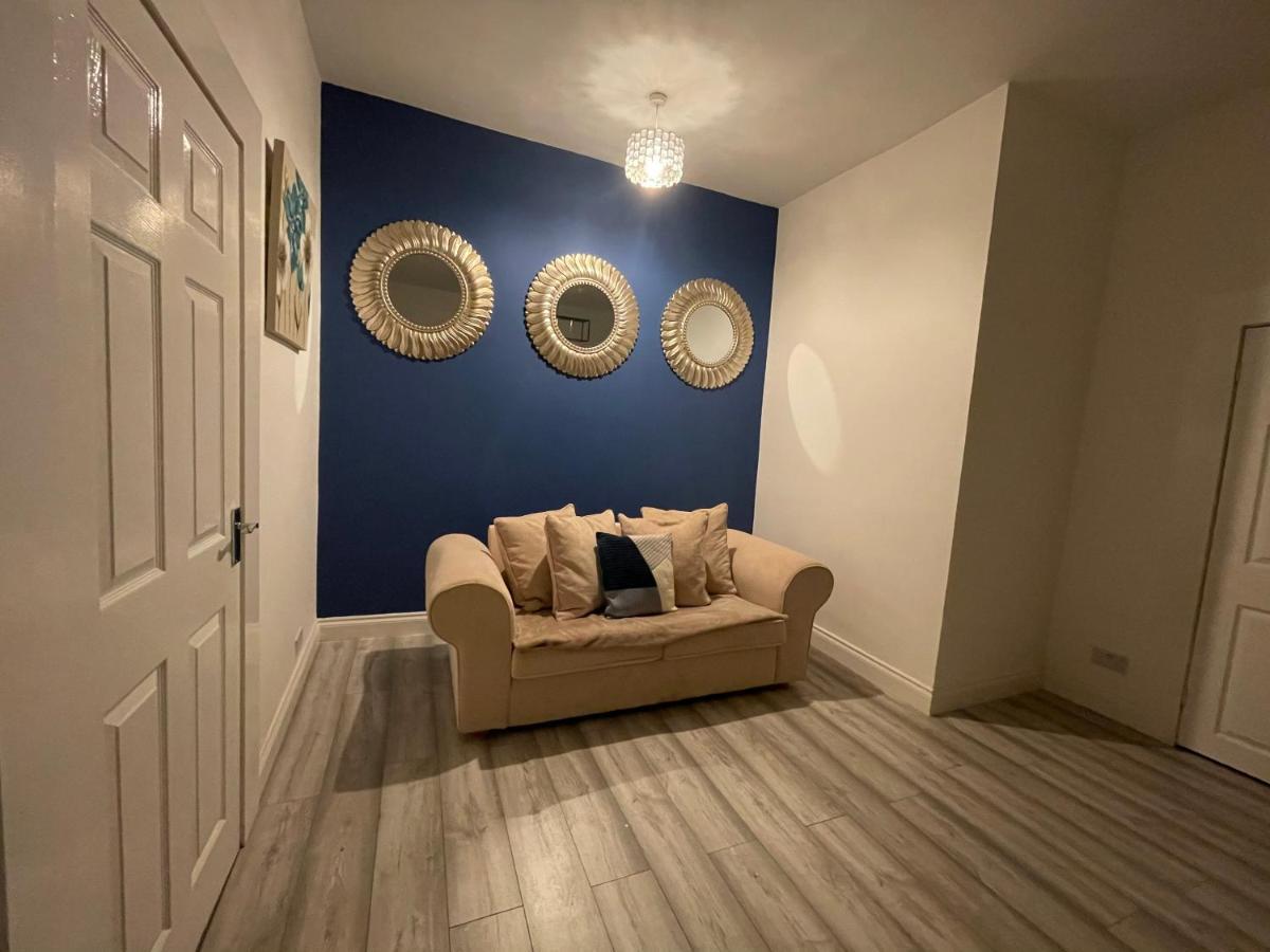 Hla Holytown Διαμέρισμα Mossend Εξωτερικό φωτογραφία