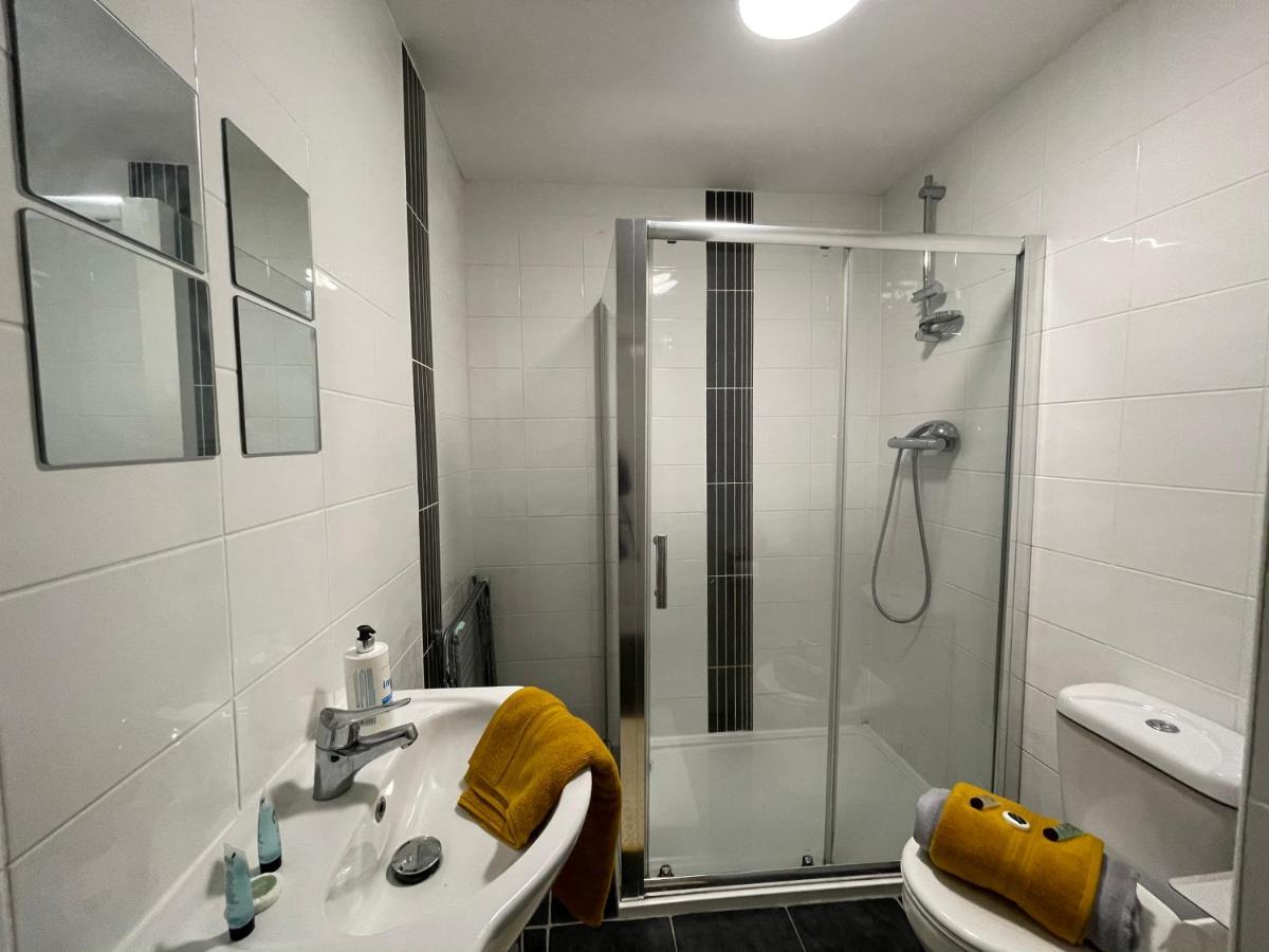 Hla Holytown Διαμέρισμα Mossend Εξωτερικό φωτογραφία