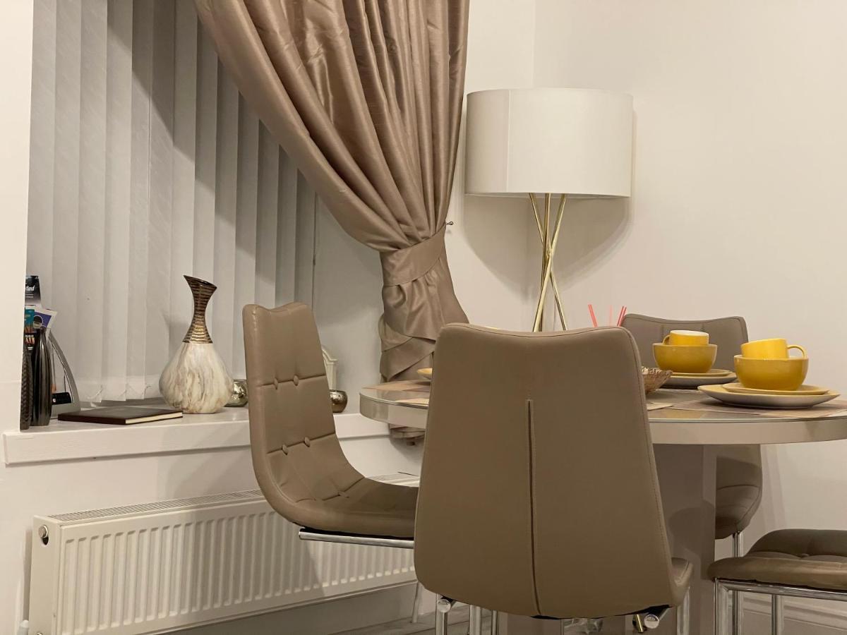 Hla Holytown Διαμέρισμα Mossend Εξωτερικό φωτογραφία