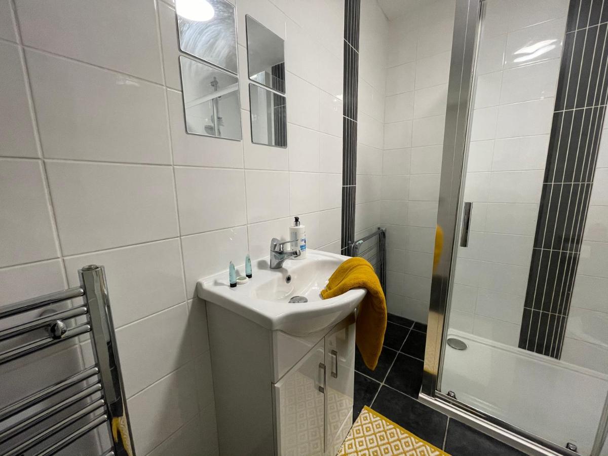 Hla Holytown Διαμέρισμα Mossend Εξωτερικό φωτογραφία