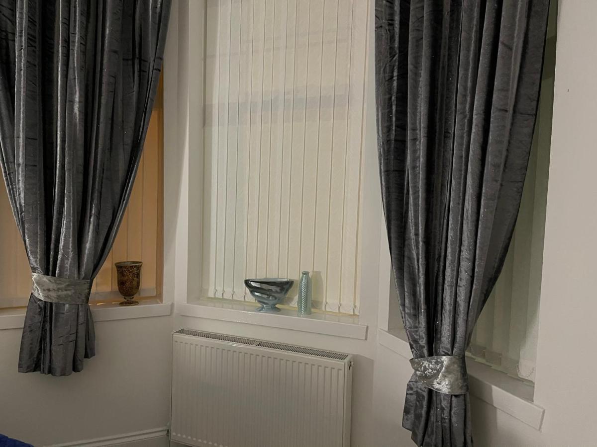 Hla Holytown Διαμέρισμα Mossend Εξωτερικό φωτογραφία