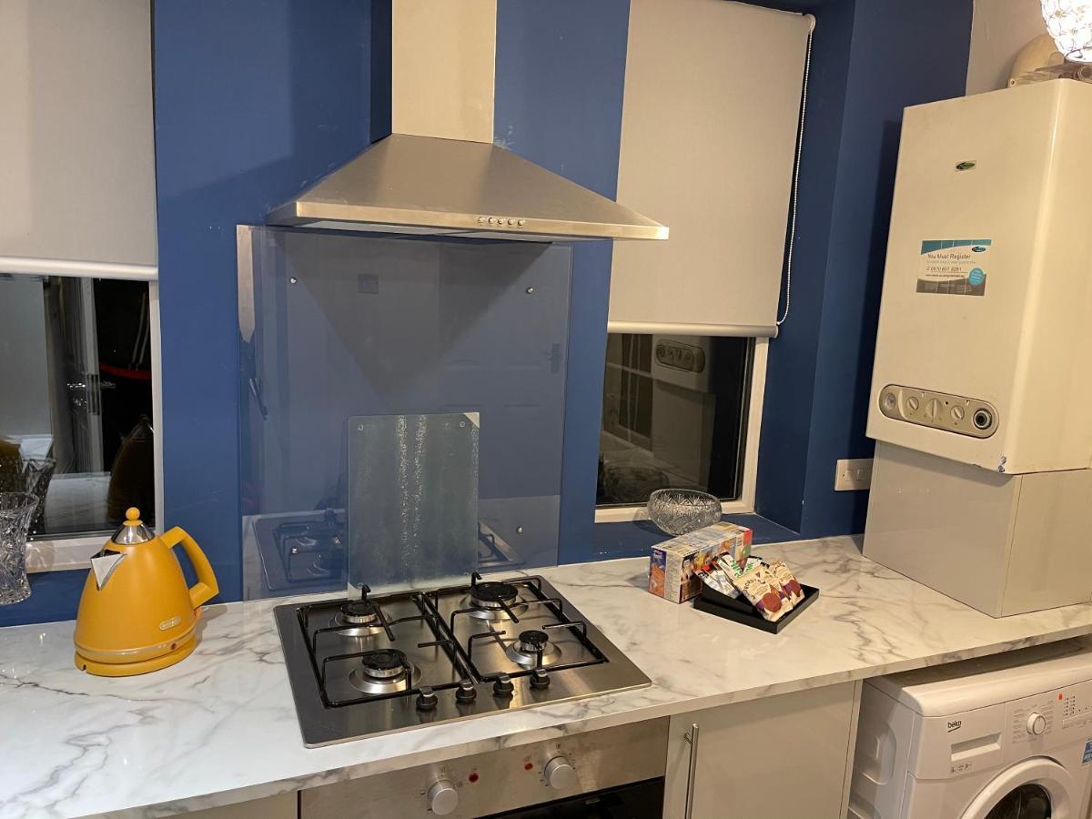 Hla Holytown Διαμέρισμα Mossend Εξωτερικό φωτογραφία