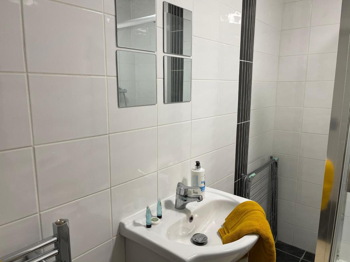 Hla Holytown Διαμέρισμα Mossend Εξωτερικό φωτογραφία